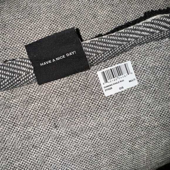 HUGE 5’ x 4’ Chinatown Market Dunking Eagle Basketball Heavyweight Area Rug NEW - Picture 9 of 10